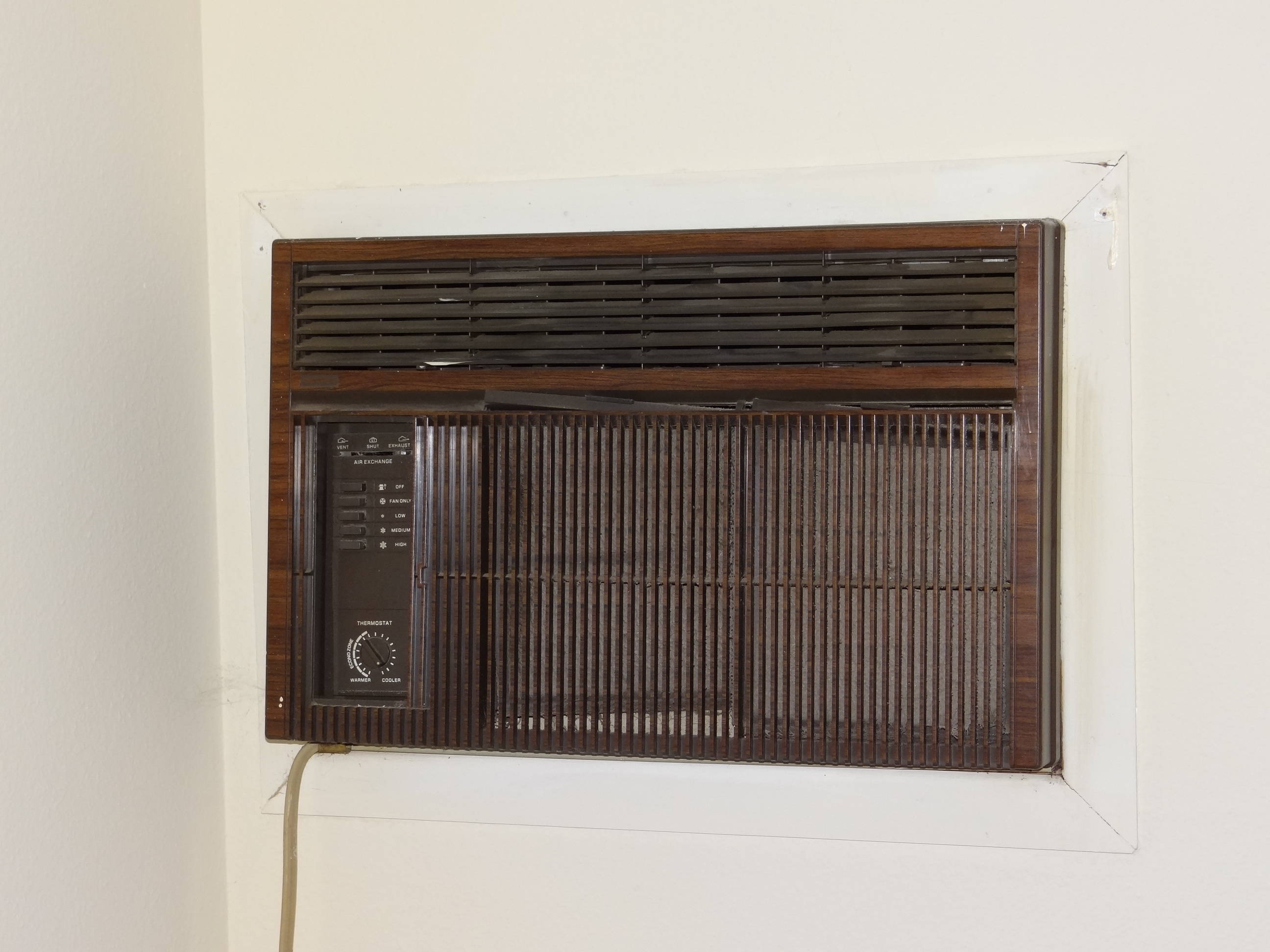 This Home has Central Air Conditioning. Not!